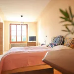 Casa Vinitoscani Perroy