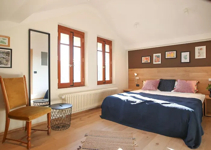 Casa Vinitoscani Perroy